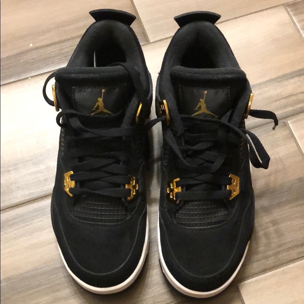 Jordan 4 Retro